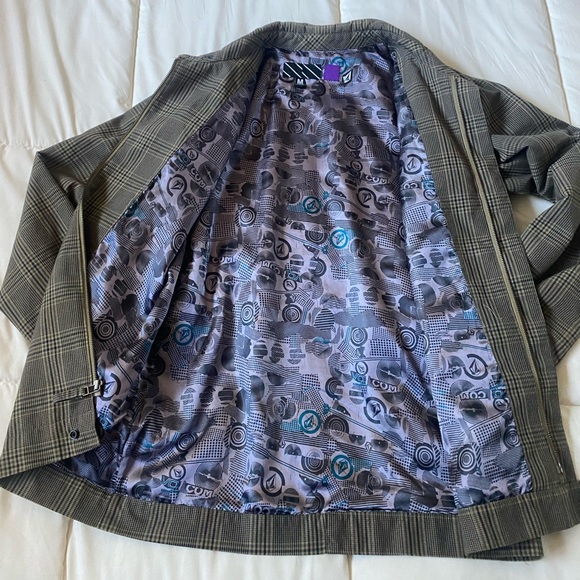 Quicksilver men’s jacket - Picture 2 of 3